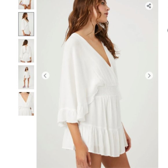 NWT Plunging White Ruffle Trim Romper Size Small NEW - Picture 3 of 10